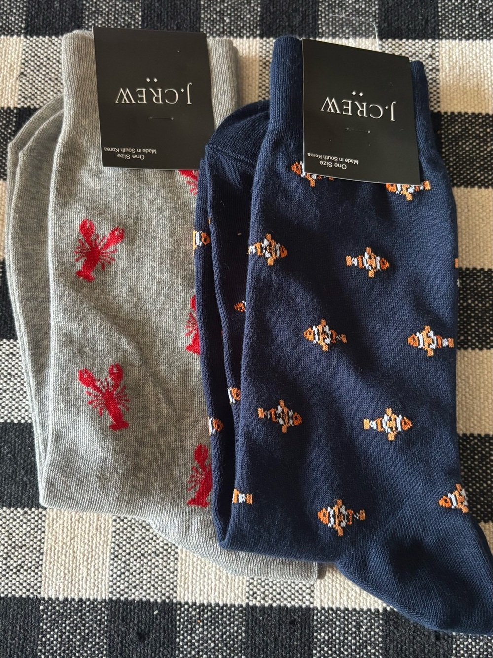 NWT 2 Pairs J. Crew Men’s Gray Lobster & Navy Fish Crew Socks (2-Pack)